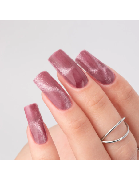 CAT EYE WOMANITY KISSING 8GRS Nº440